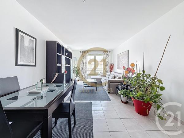 Appartement F3 à vendre  3 pièces - 80,23 m2 BRINDAS - 69