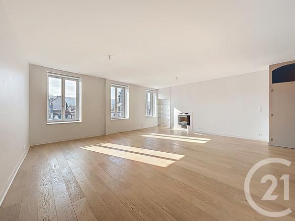 Appartement F5 à vendre  5 pièces - 123,60 m2 CLERMONT FERRAND - 63