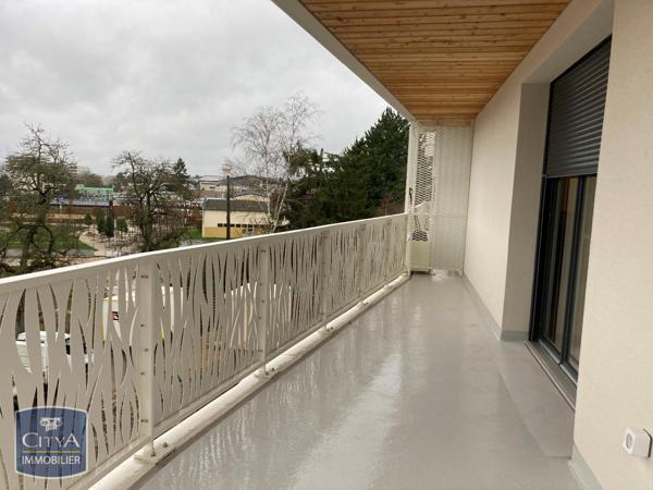 Appartement à louer 3 pièces 62.48m² Saint-Jean-de-Braye (45800)
