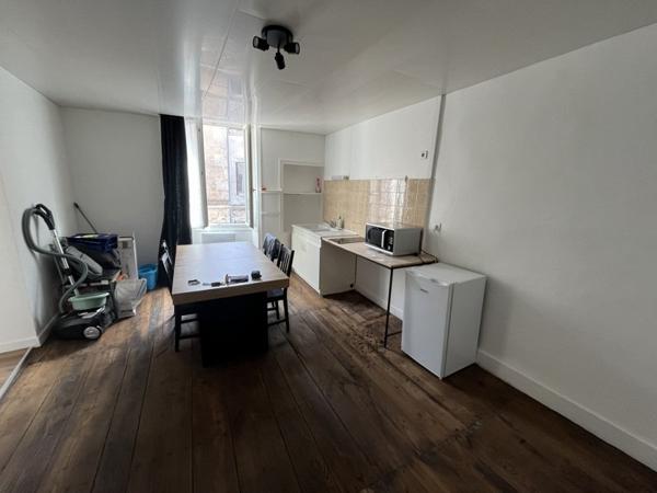Appartement à louer 450 € CC Piégut-Pluviers 2 p 45 m² DPE E