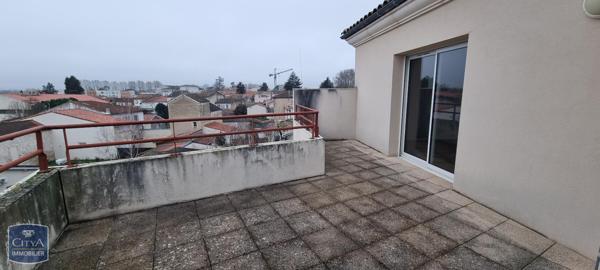 Appartement à louer 3 pièces 84.45m²