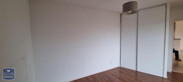 Appartement à louer 3 pièces 84.45m²