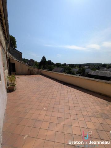Maison de ville à Sillé le Guillaume