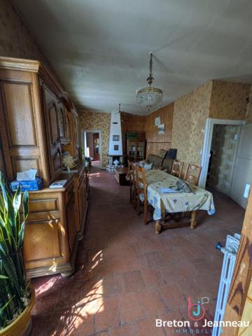 Maison de ville à Sillé le Guillaume