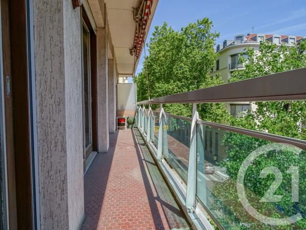 Appartement F3 à vendre  3 pièces - 90 m 2   LYON  - 69003