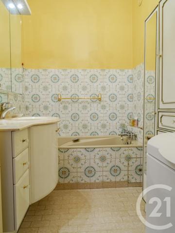 Appartement F3 à vendre  3 pièces - 90 m 2   LYON  - 69003