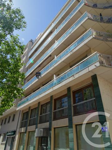 Appartement F3 à vendre  3 pièces - 90 m 2   LYON  - 69003