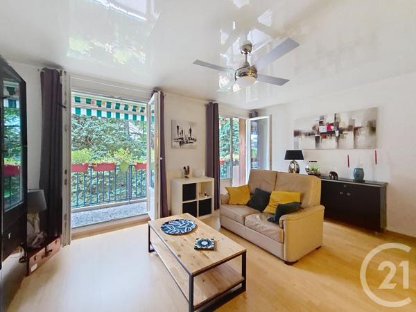 Appartement F3 à vendre  3 pièces - 90 m 2   LYON  - 69003