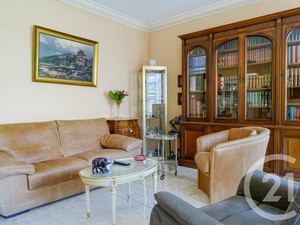 Appartement F3 à vendre  3 pièces - 90 m 2   LYON  - 69003