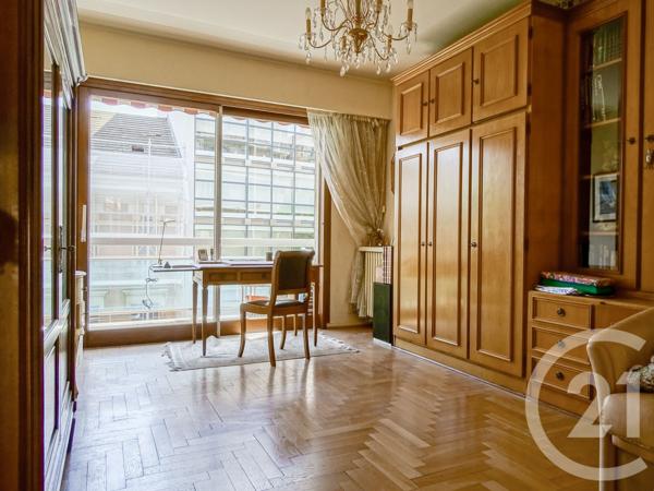 Appartement F3 à vendre  3 pièces - 90 m 2   LYON  - 69003