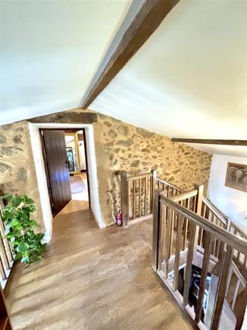 ✨ Maison d'exception 200m2+ gites 130 m2, installation equestre sur 5ha3 aux portes de Confolens (16) 695000€