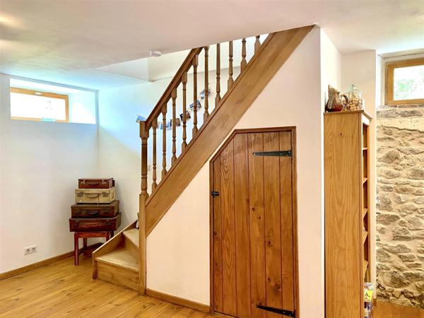 ✨ Maison d'exception 200m2+ gites 130 m2, installation equestre sur 5ha3 aux portes de Confolens (16) 695000€