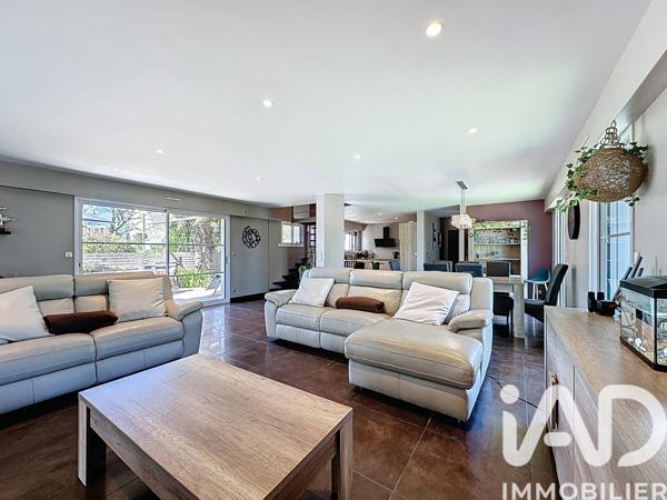 Maison à vendre 7 pièces 163 m² Clohars-Carnoët