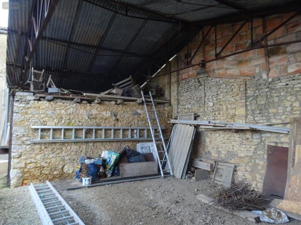 Maison à vendre à Nouaillé-Maupertuis dans la Vienne (86340), ref : 2464-86064