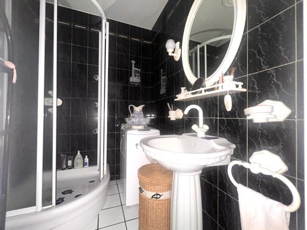 Trés beau T3-4 de 78 m2 avec BALCON et GARAGE - Centre ville de BELFORT