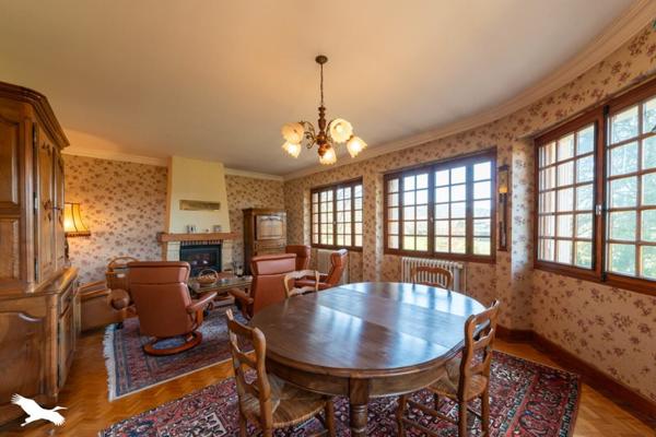 Maison à vendre |  Prayssac |  8 pièces | 194 m²