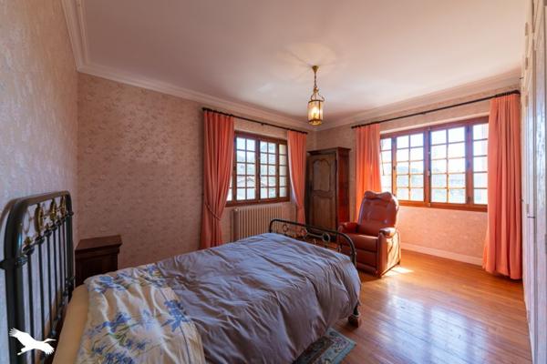 Maison à vendre |  Prayssac |  8 pièces | 194 m²