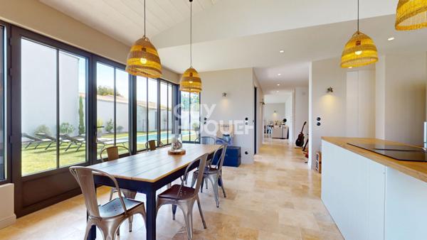 Bien rare à Sainte-Marie-de-Ré : élégance, modernité et proximité mer