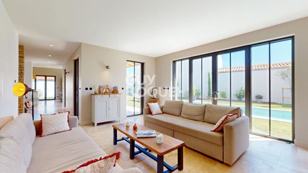 Bien rare à Sainte-Marie-de-Ré : élégance, modernité et proximité mer