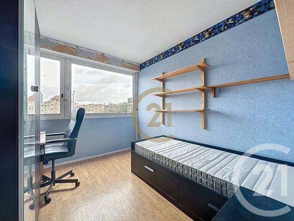 Appartement T4 à vendre  4 pièces - 75,50 m2 VELIZY VILLACOUBLAY - 78