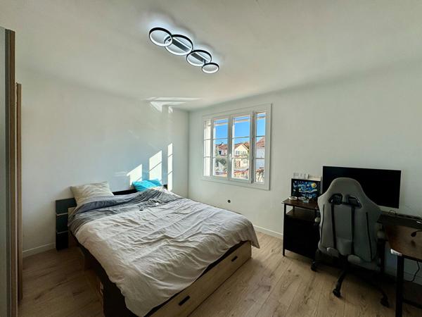 Maison familiale T5 Le Pontet 138 m² Terrain 309 m²