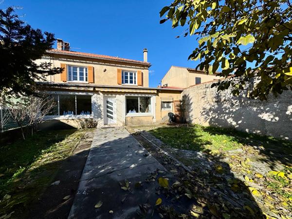 Maison familiale T5 Le Pontet 138 m² Terrain 309 m²