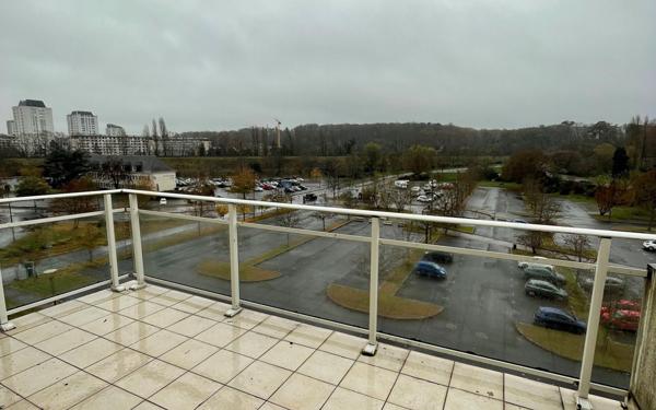 Appartement à louer    3 pièces •  Tours