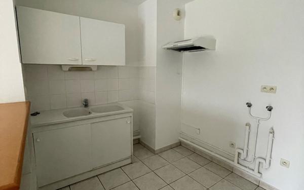 Appartement à louer    3 pièces •  Tours