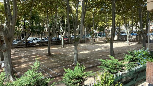 A VENDRE 2P 44 m2 RESIDENCE LES HESPERIDES/ Aix en Provence