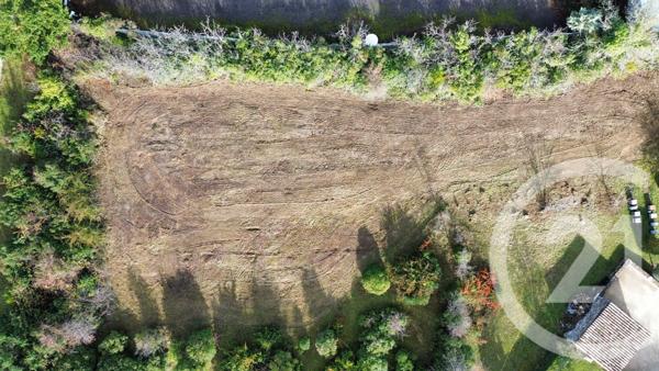 Terrain à vendre  1610 m2 ST SERNIN - 07