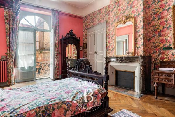 Toulouse, Appartement 4 Chambres -  261 m² à vendre