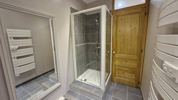 Appartement 2 pièces                                        - 69002 Lyon 2e  Arrondissement Réf : 4817