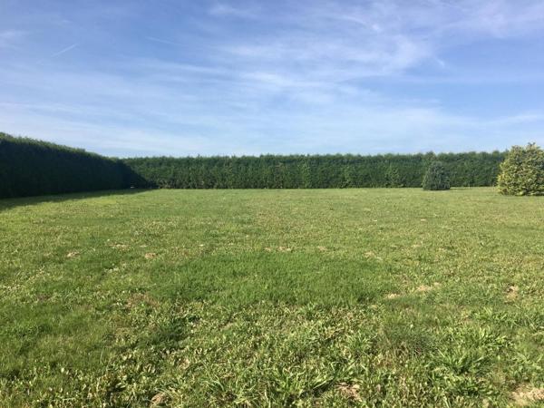Vente / Terrain constructible à Hangest-en-Santerre (80134)