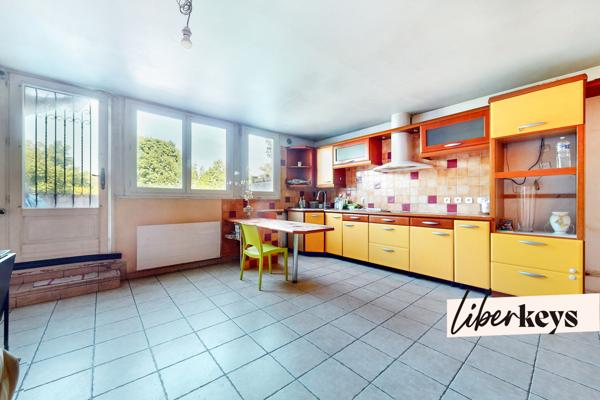 Duplex à Orly 3 chambres avec terrasse, cave et parking – à 5 min du T9