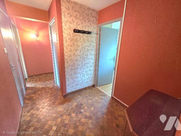 PLAIN PIED, sur sous-sol, de 94m2, avec garage et terrain - ECROUVES VILLAGE
