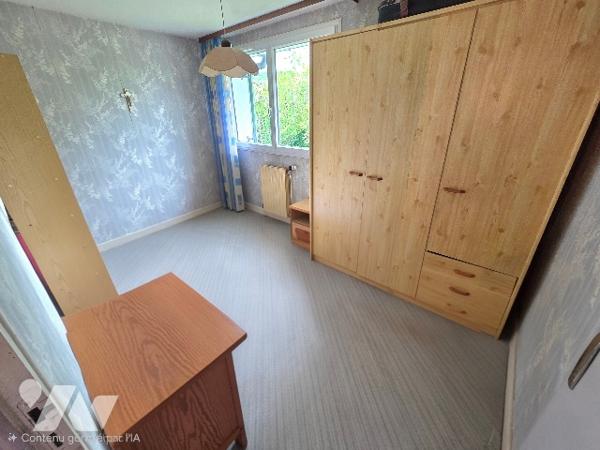 PLAIN PIED, sur sous-sol, de 94m2, avec garage et terrain - ECROUVES VILLAGE