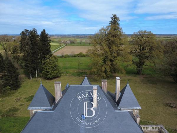 Pouzauges, Manoir 5 Chambres -  260 m² à vendre