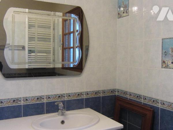 VILLA PLAIN PIED individuelle - GARAGE - jardin proche de toutes commodités