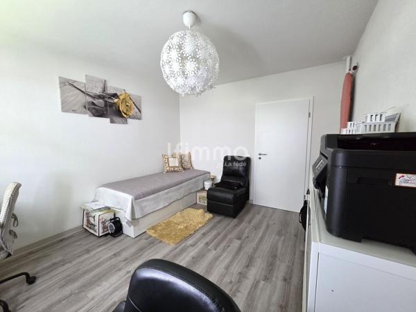 Rixheim – Appartement triple exposition, rénovation de qualité