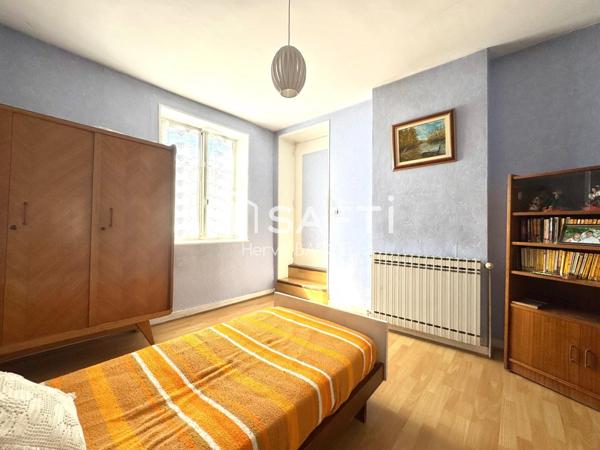 Bourgoin-Jallieu - Maison de ville à réinventer