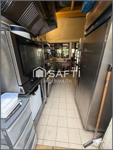 FONDS DE COMMERCE RESTAURANT 80 m2 EXTRACTION DE 250 SITUE A LEVALLOIS PLACES ASSISES 50 EN INTERIEUR 18 EN TERRASSE