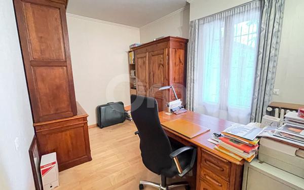 Maison à vendre    10 pièces •  Vernouillet