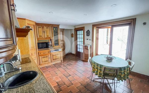 Maison à vendre    10 pièces •  Vernouillet