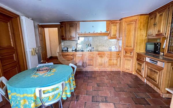 Maison à vendre    10 pièces •  Vernouillet