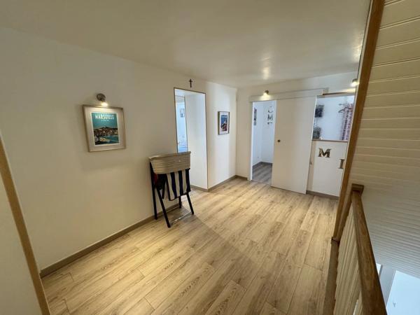 Vente                                                      Maison
                        
                     10 pièces                      187 m2                     à Schirmeck