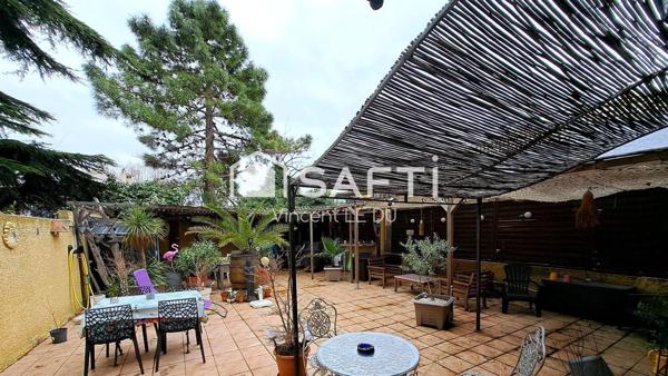 AGDE - Duplex d'Exception - Vue Château Laurens