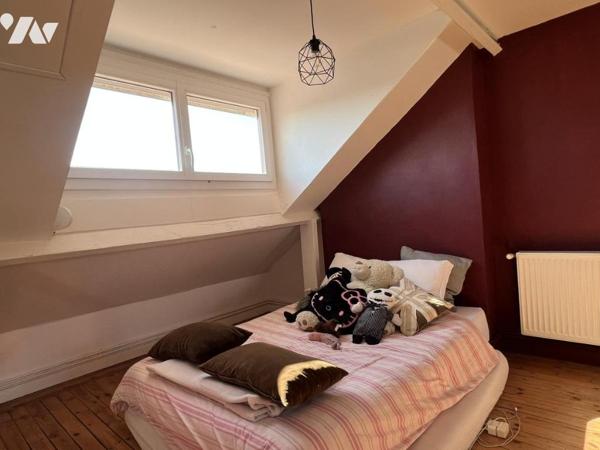  MAISON BEL ETAGE  DE CARACTERE SECTEUR BUISSON