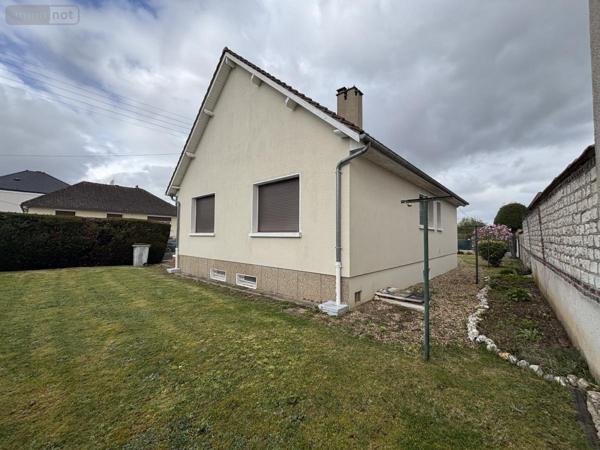 Maison à vendre à Saint-Pierre-lès-Elbeuf en Seine-Maritime (76320), ref : 27063-1477