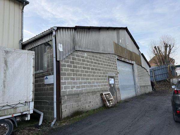 Location Local commercial 4 pièces 651 m2 à Saint-Quentin