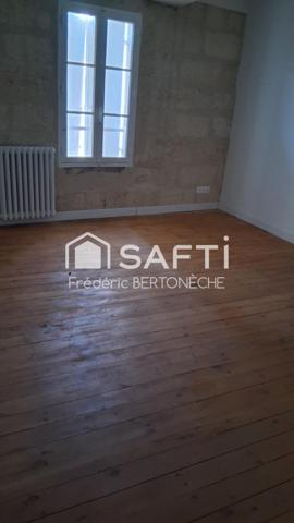 idéalement bien placé en centre ville